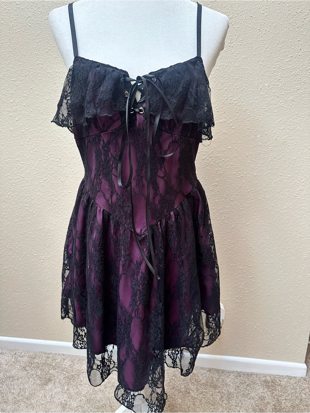 Witchy Whimsigoth Babydoll Basque Waist Mini Dress Purple Black Lace Size M